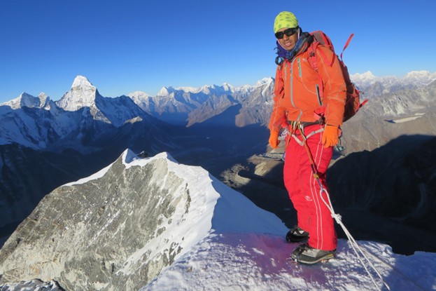 Sommet de l'Island Peak à 6189 mètres au Népal